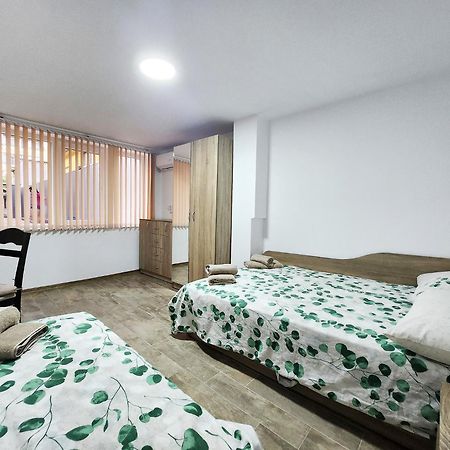 Cosy Apartment With A Sunny Balcony In ヴァルナ エクステリア 写真