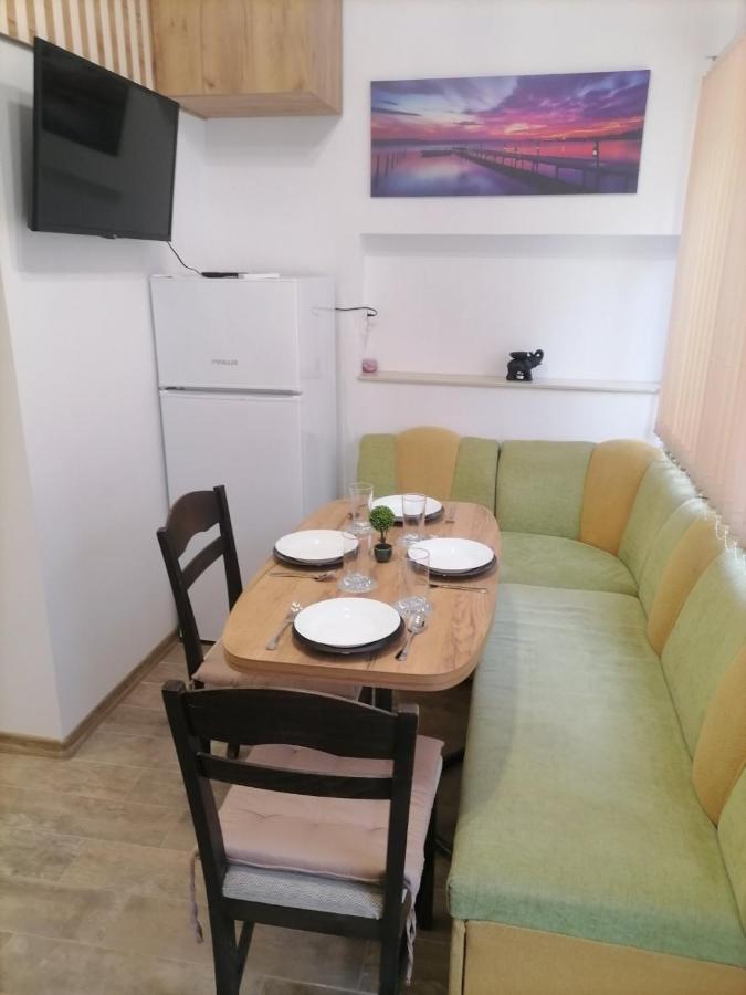 Cosy Apartment With A Sunny Balcony In ヴァルナ エクステリア 写真