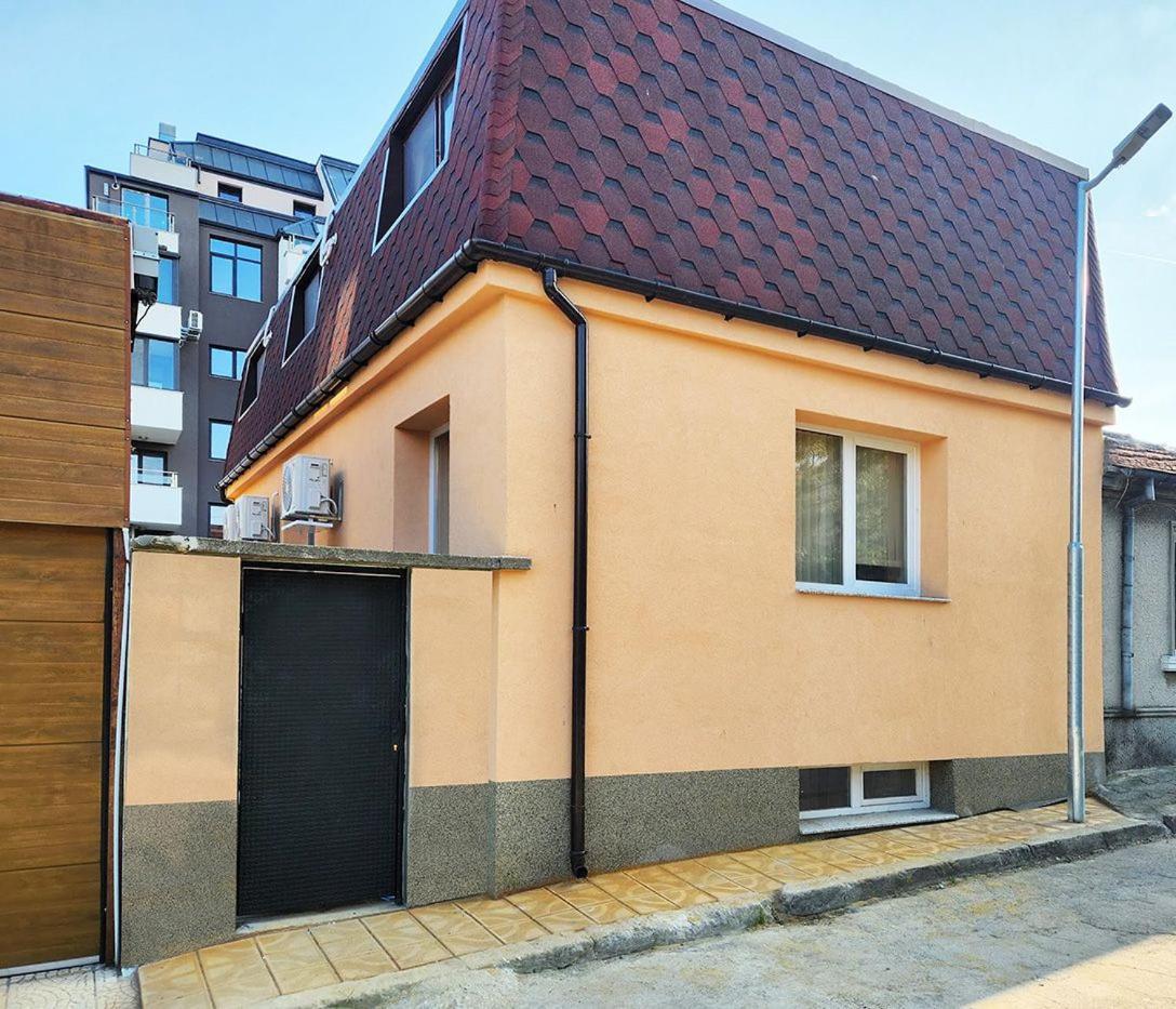 Cosy Apartment With A Sunny Balcony In ヴァルナ エクステリア 写真