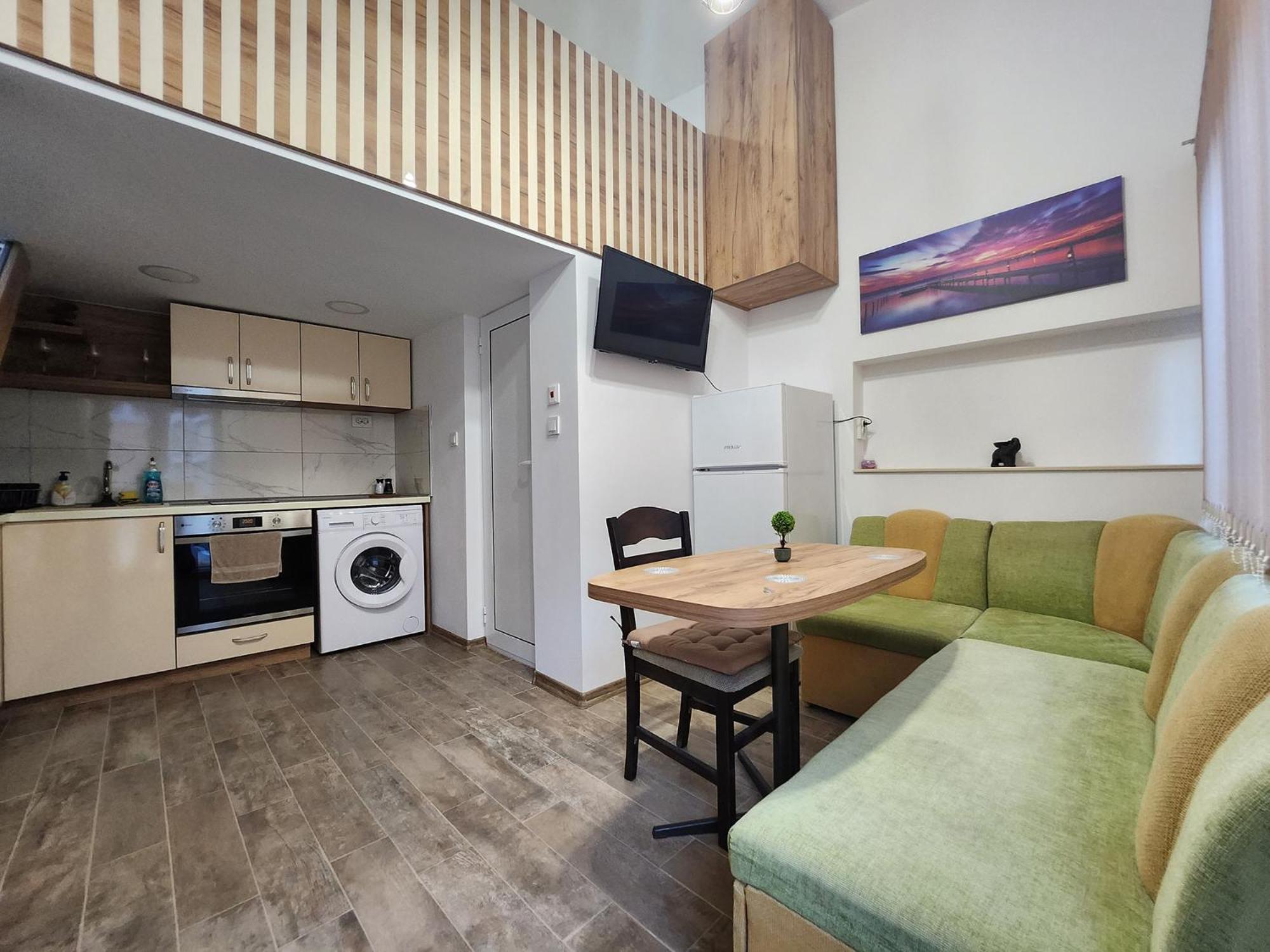 Cosy Apartment With A Sunny Balcony In ヴァルナ エクステリア 写真